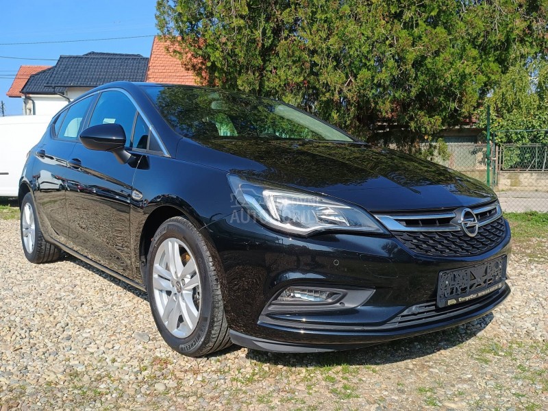 Opel Astra K 1.6 cdti Elegance