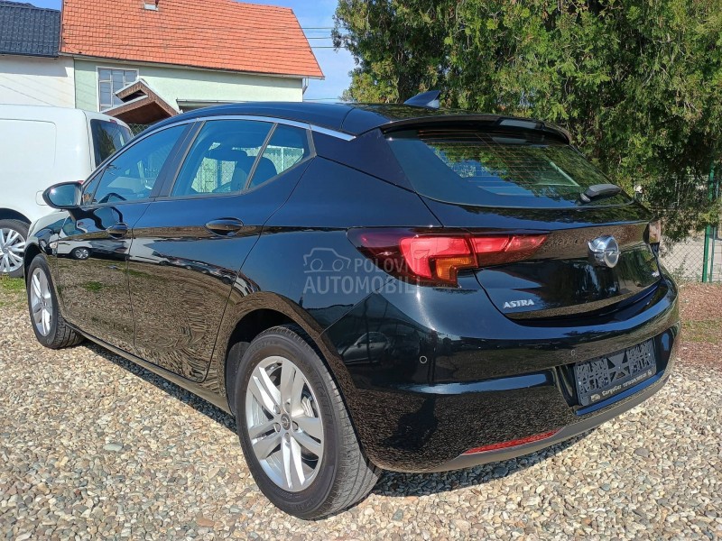 Opel Astra K 1.6 cdti Elegance