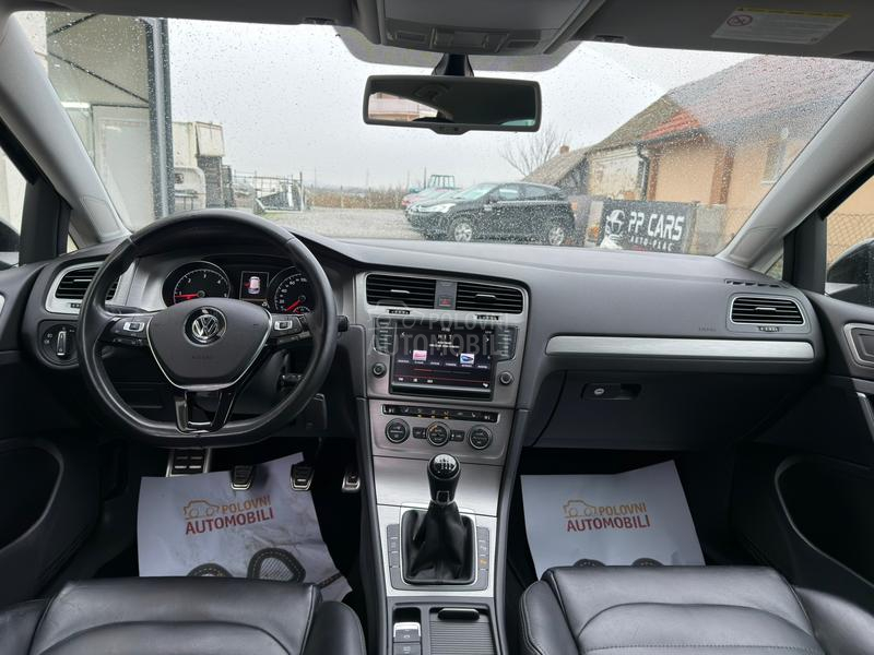 Volkswagen Golf 7 T O P