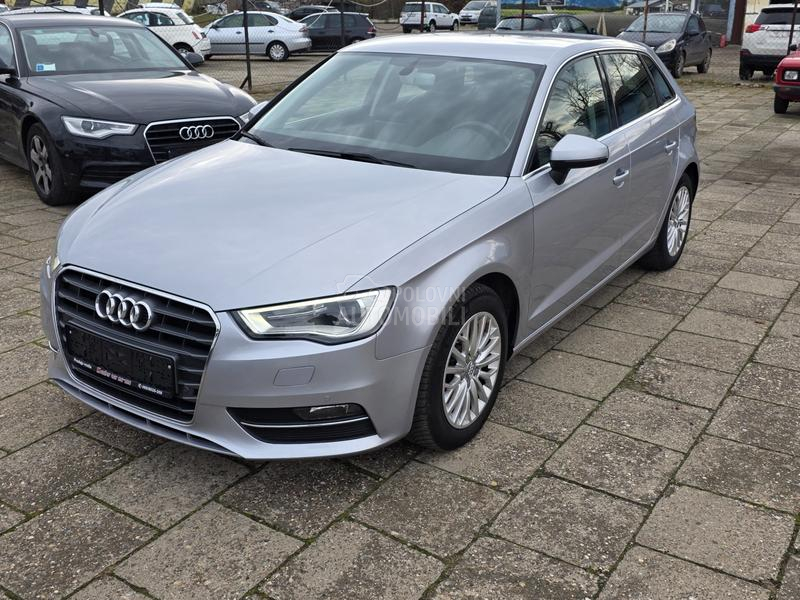 Audi A3 2.0tdi LED/NAV I