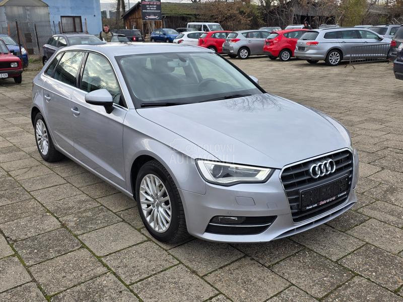 Audi A3 2.0tdi LED/NAV I