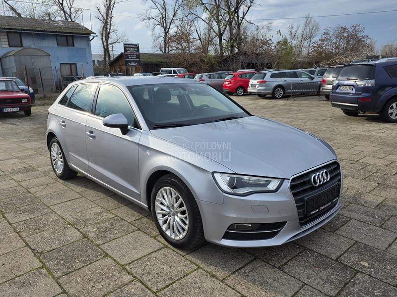 Audi A3 2.0tdi LED/NAV I