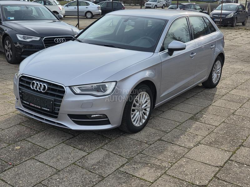 Audi A3 2.0tdi LED/NAV I