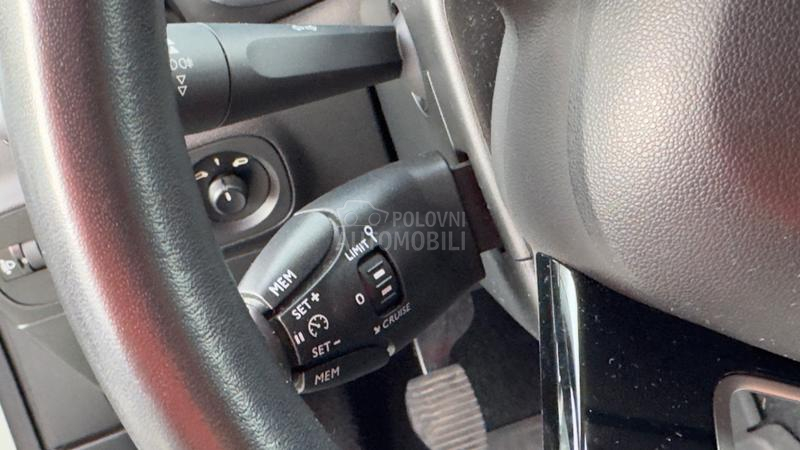 Citroen C3 1.2 PURTEC SHINE BI