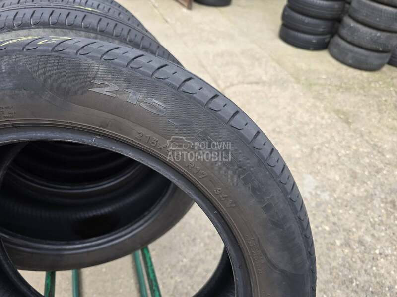 Pirelli 215/55 R17 Letnja