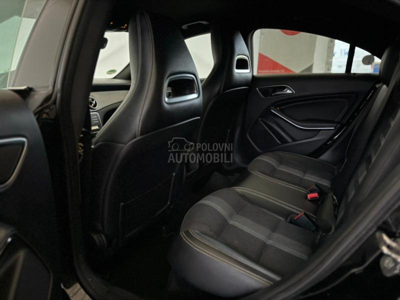 Mercedes Benz CLA 180 