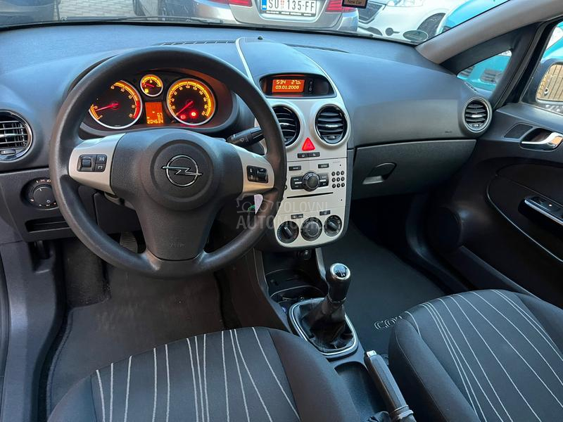 Opel Corsa D 1.2 16v