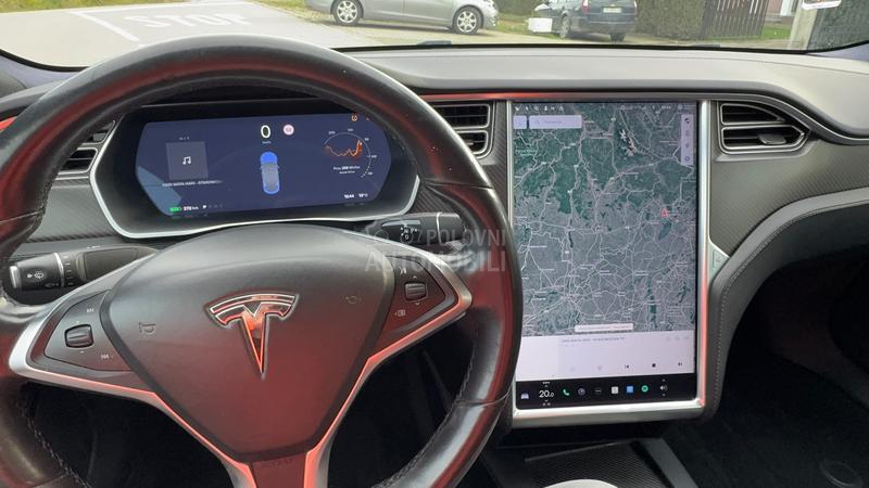 Tesla Model S S75 DUALMOTOR SUMON