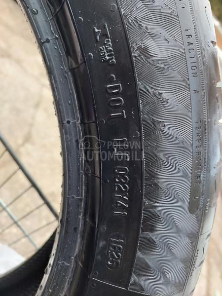 Continental 235/50 R19 Letnja