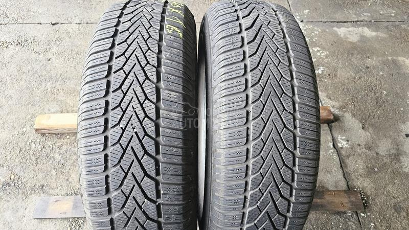 Semperit 215/70 R16 Zimska