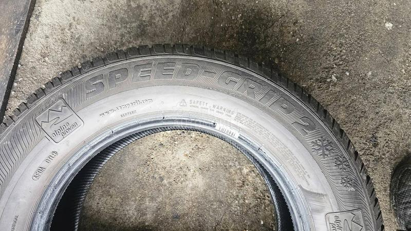 Semperit 215/70 R16 Zimska