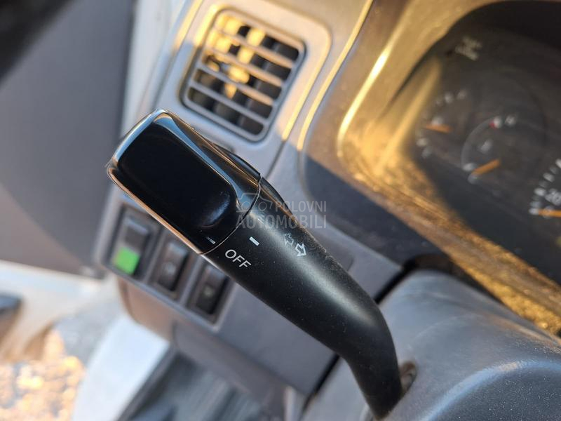 Toyota Hi-Ace 150 2.5 D 4x4