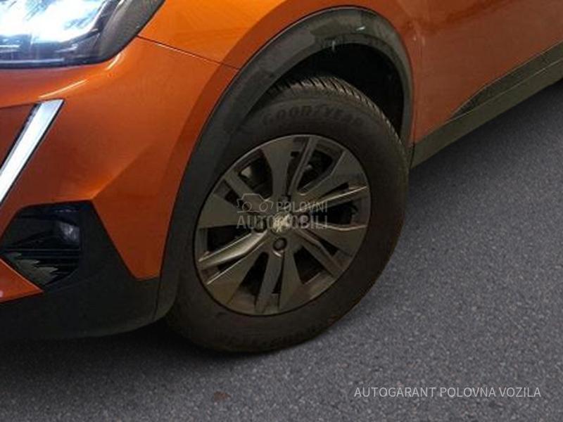 Peugeot 2008 1.2 ACTIVE A/T
