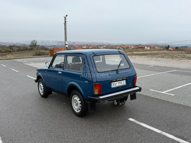 Lada Niva T N G