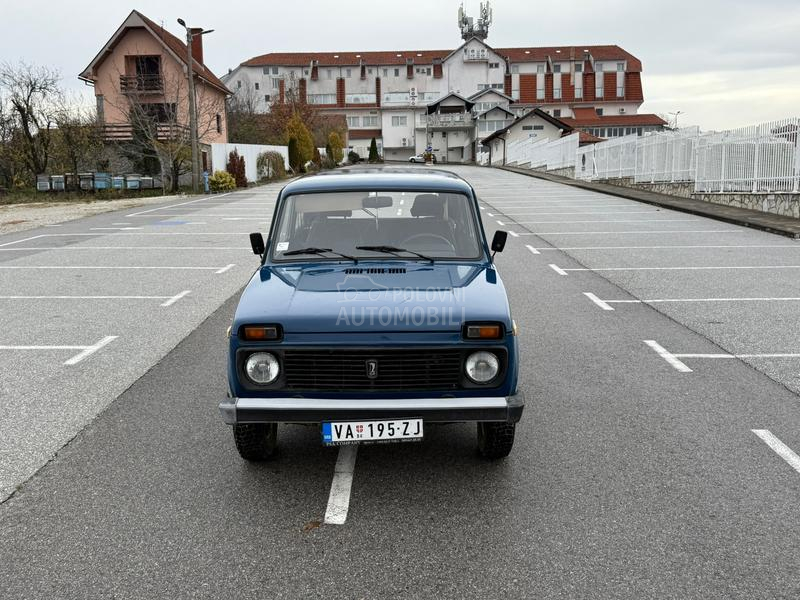 Lada Niva T N G