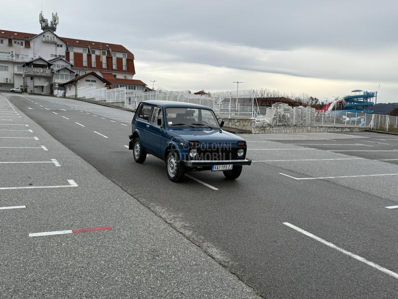 Lada Niva T N G