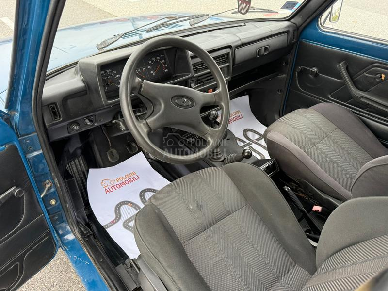 Lada Niva T N G