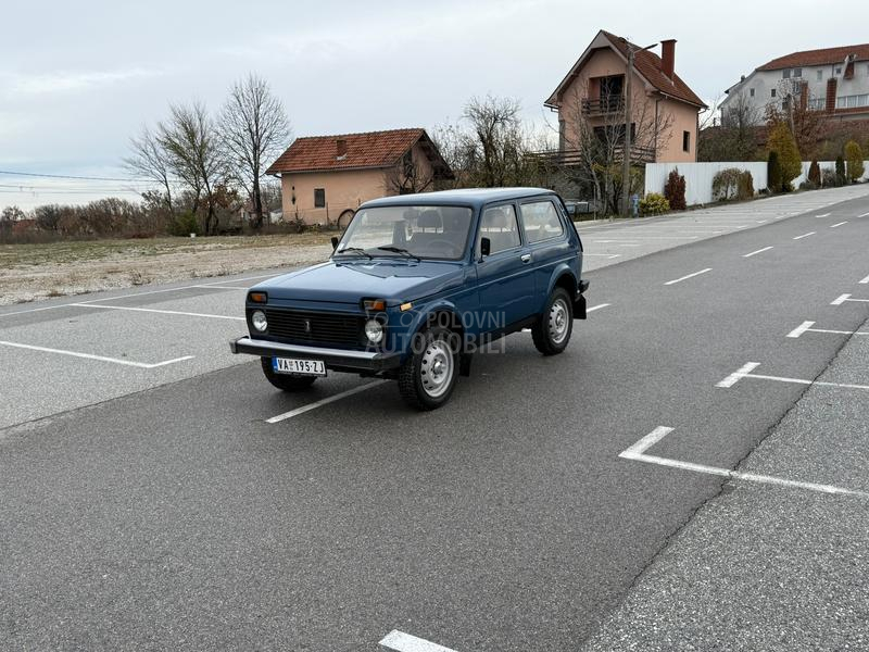 Lada Niva T N G