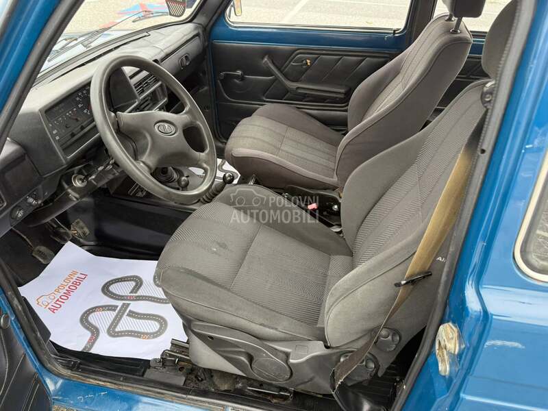 Lada Niva T N G