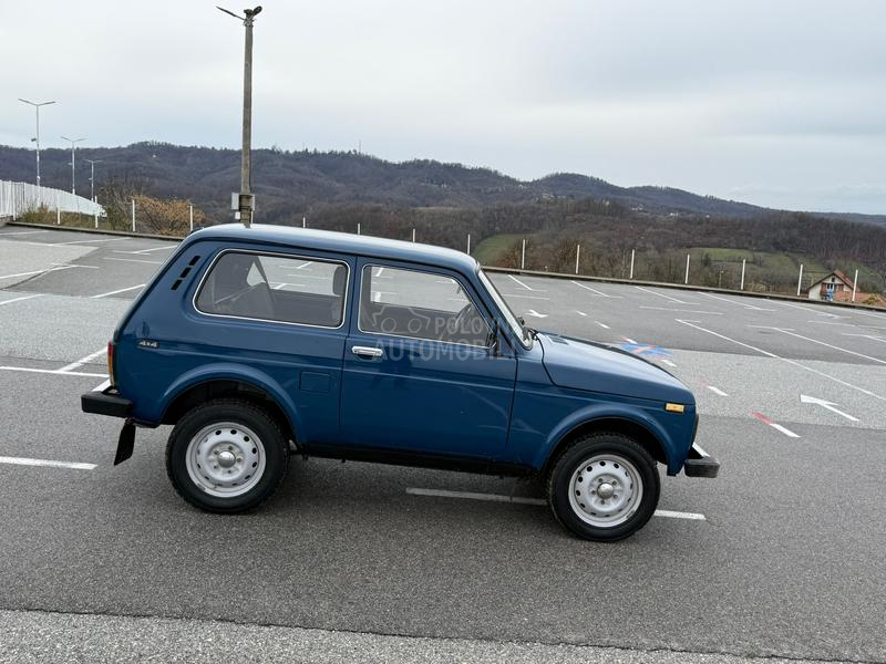 Lada Niva T N G