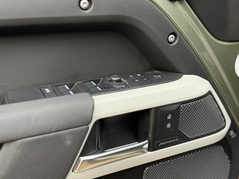 Land Rover Defender 3.0 mild hybrid