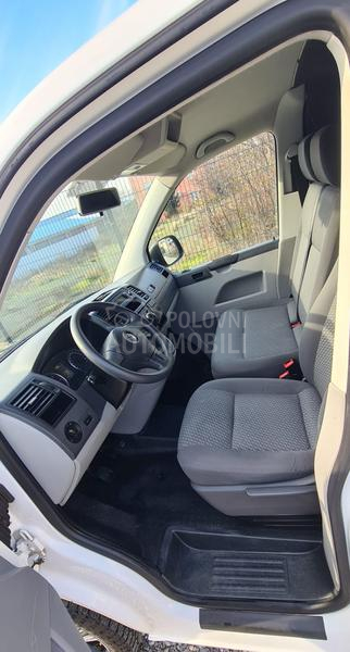 Volkswagen Transporter T5 2,0tdi long L2H1 org km