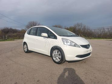 Honda Jazz 1.4 AUTO.MATIK