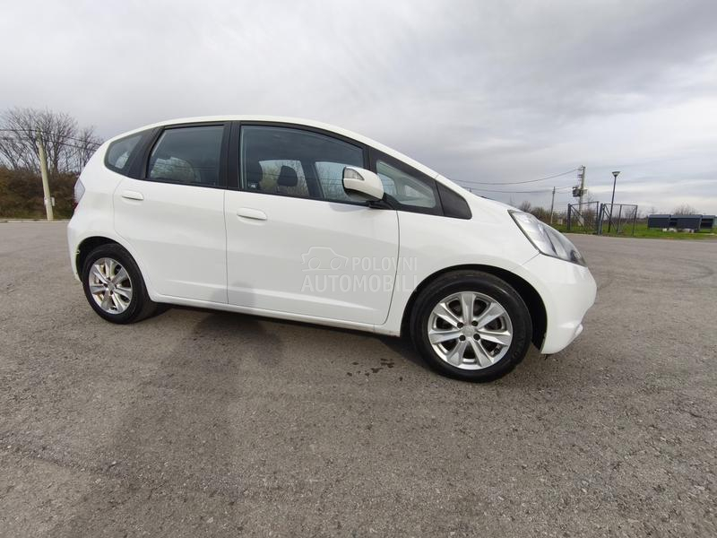 Honda Jazz 1.4 AUTO.MATIK