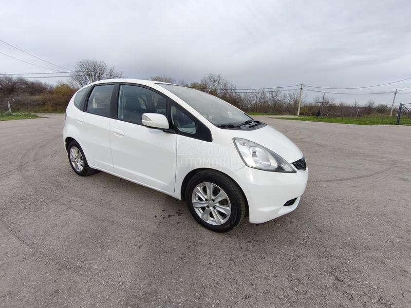 Honda Jazz 1.4 AUTO.MATIK