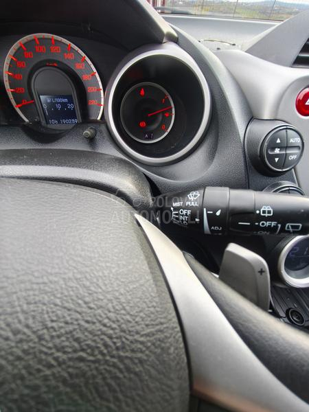 Honda Jazz 1.4 AUTO.MATIK