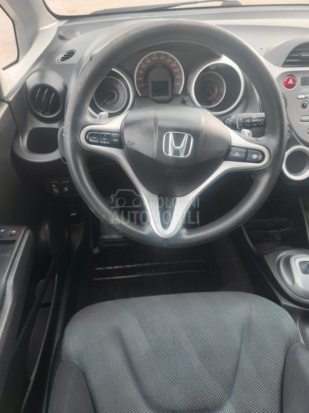 Honda Jazz 1.4 AUTO.MATIK