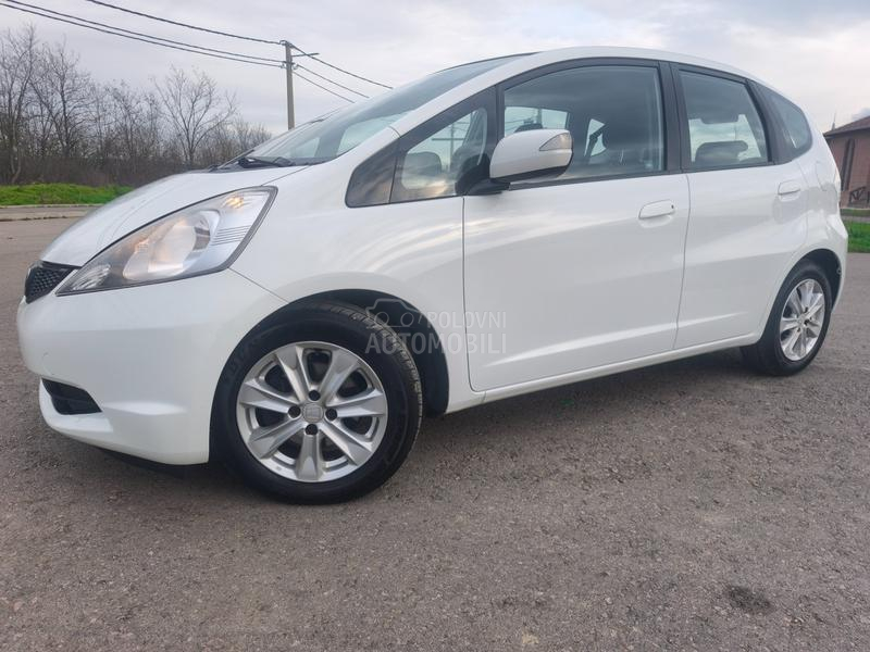 Honda Jazz 1.4 AUTO.MATIK