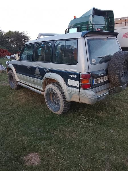 Mitsubishi Pajero 