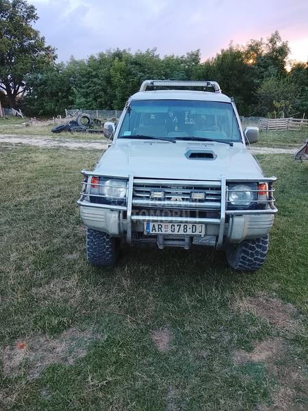 Mitsubishi Pajero 