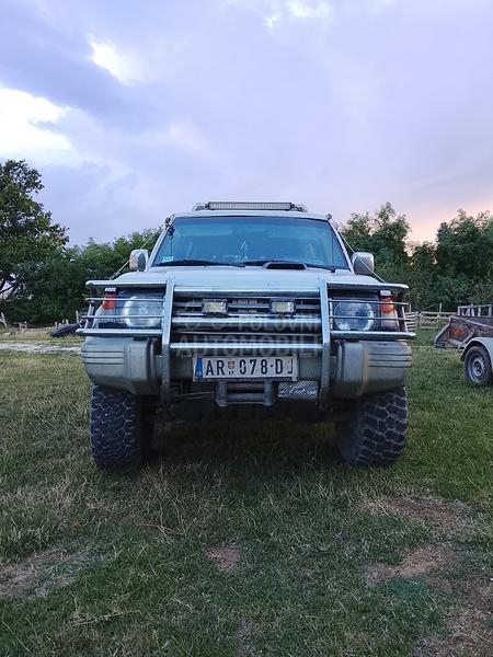 Mitsubishi Pajero 