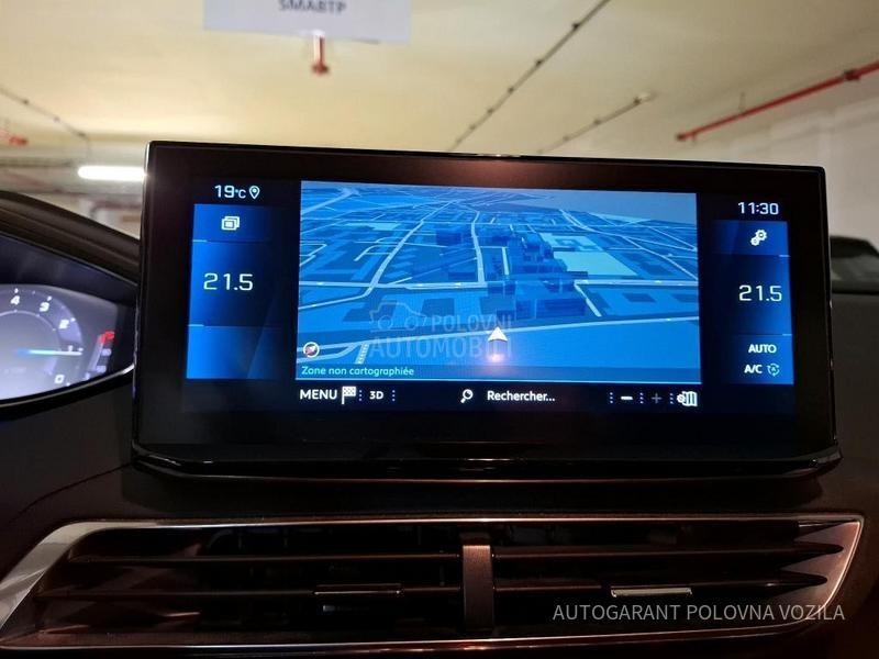 Peugeot 3008 1.2 PURETECH AT