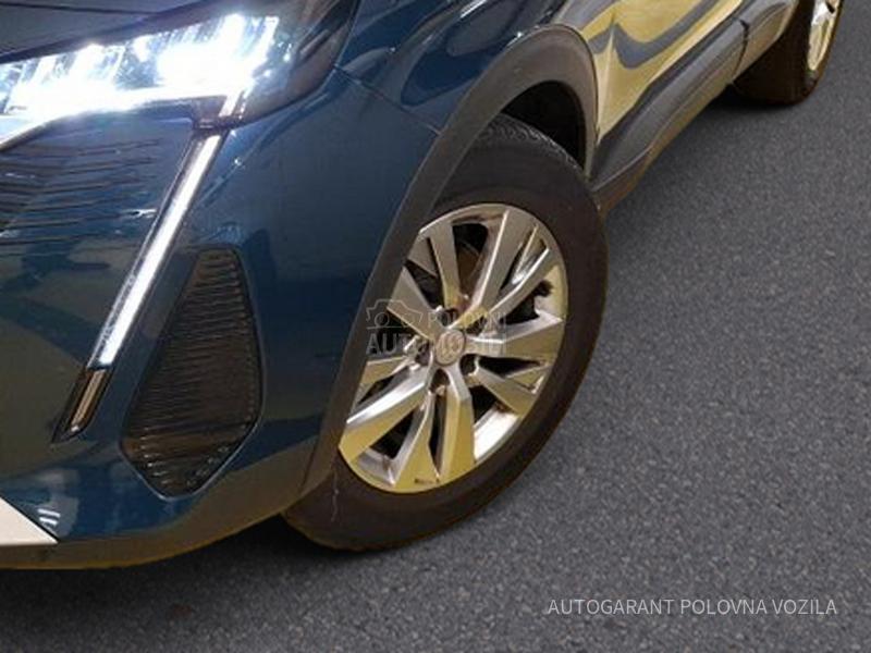 Peugeot 3008 1.2 PURETECH AT
