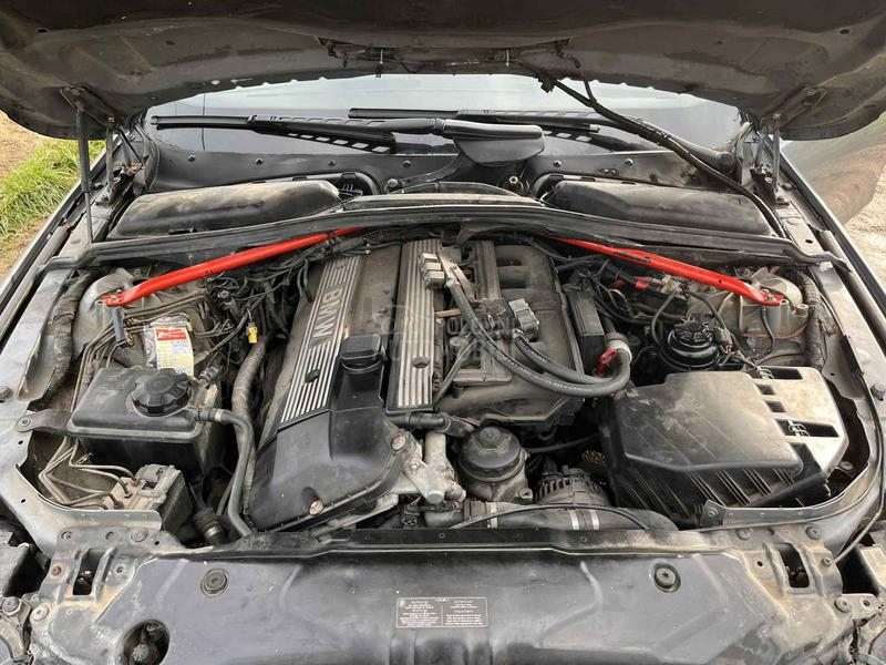 BMW 520 vredi videti