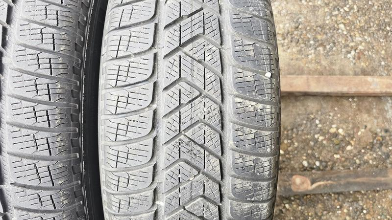 Pirelli 225/65 R17 Zimska