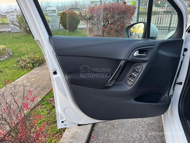 Citroen C3 1.2 SVAJCARSKA NOV