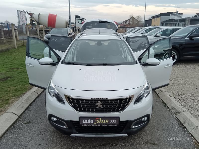 Peugeot 2008 1.2 ALLURE