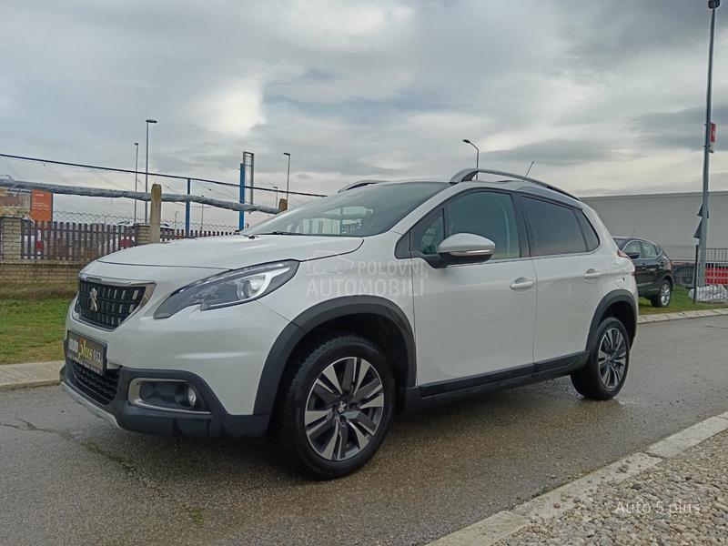 Peugeot 2008 1.2 ALLURE