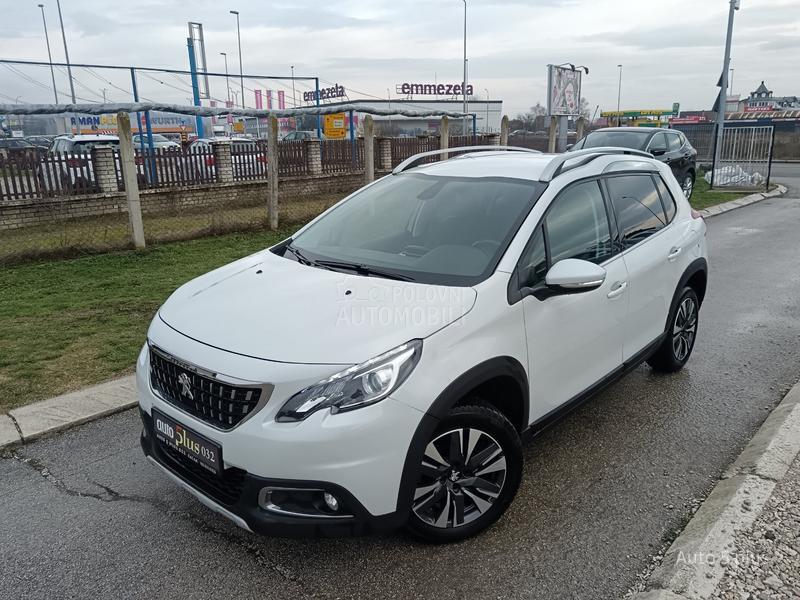 Peugeot 2008 1.2 ALLURE