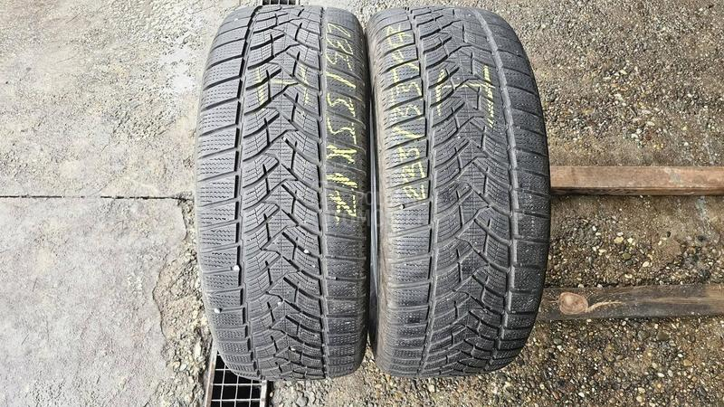 Dunlop 235/55 R17 Zimska