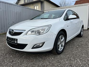 Opel Astra J 1.4 Ecotec