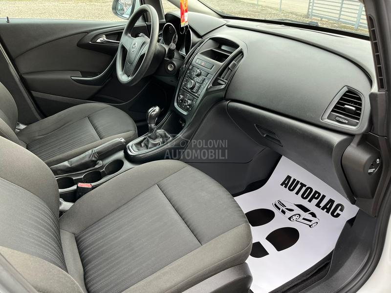 Opel Astra J 1.4 Ecotec