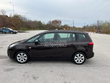 Opel Zafira Tourer