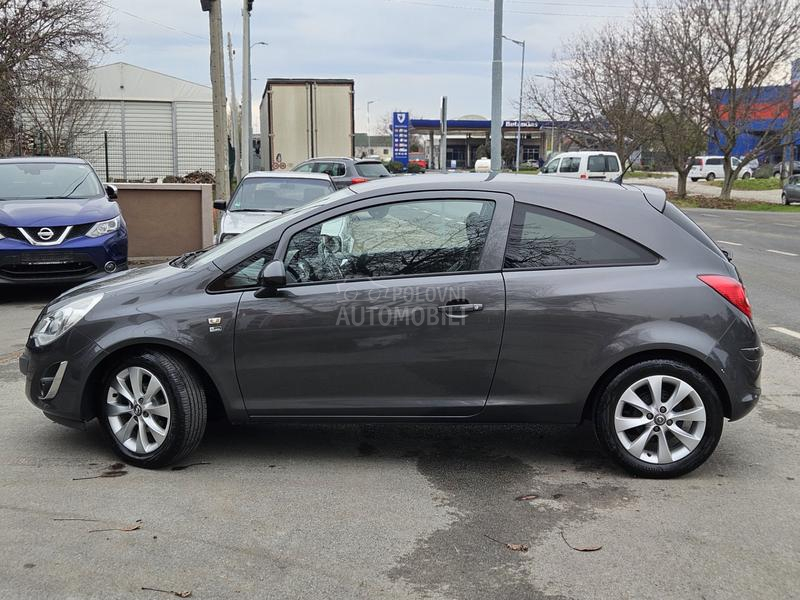 Opel Corsa D 1.4 nov nov