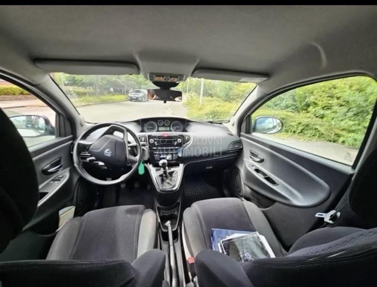 Lancia Ypsilon TwinAir-Gold paket