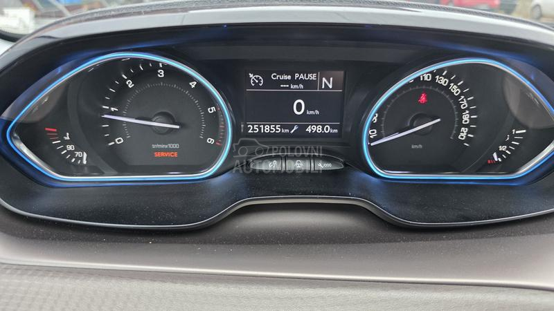 Peugeot 2008 1.6E HDI/ALLURE/AUT.